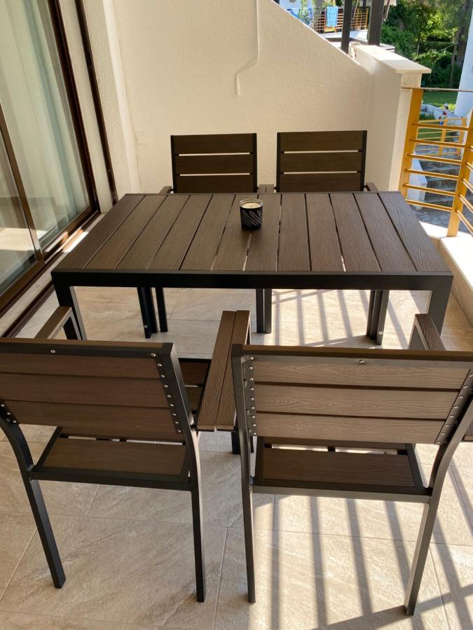 Irini Apartment Ханиоти Экстерьер фото